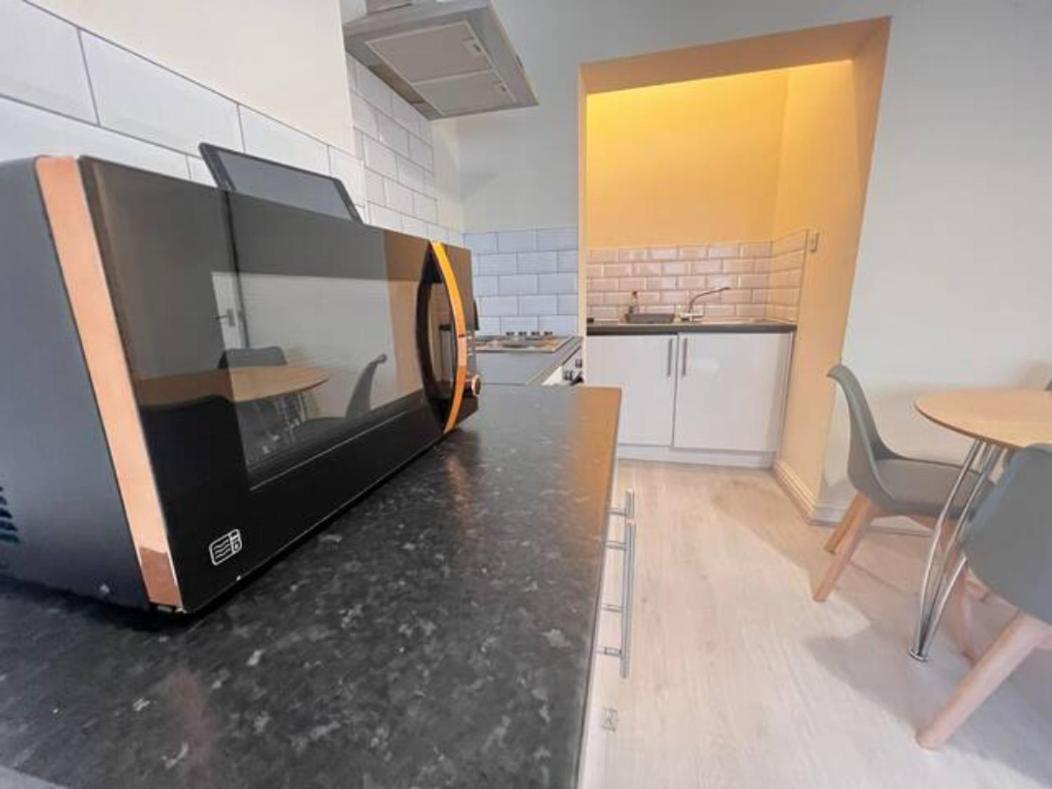 Monthly Stays Liverpool Eksteriør bilde
