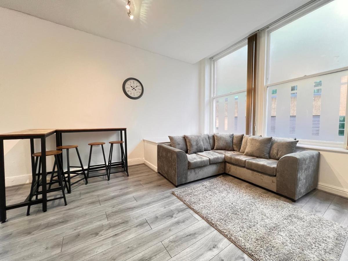 Monthly Stays Liverpool Eksteriør bilde